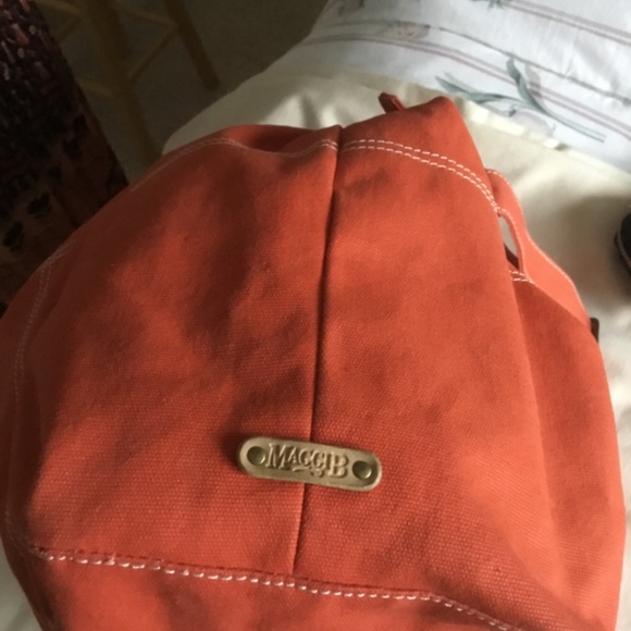 Maggi B Canvas Shoulder Bag - Picture 7 of 9